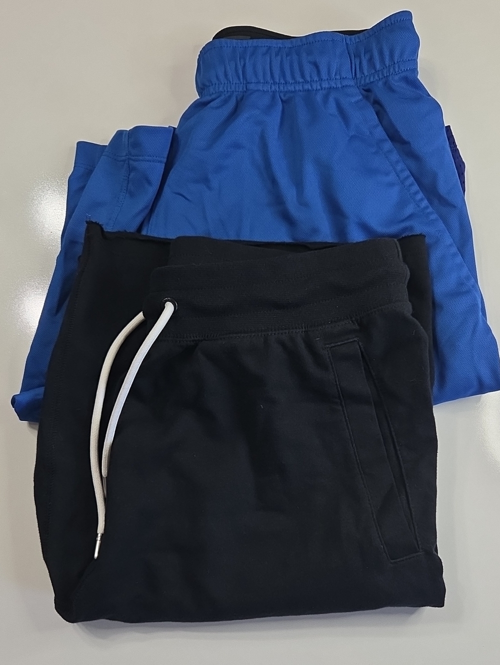 Lot Of 2 Nike- NWT Black Sweat Shorts And Dri-fit Blue Athletic Shorts - Picture 16 of 16